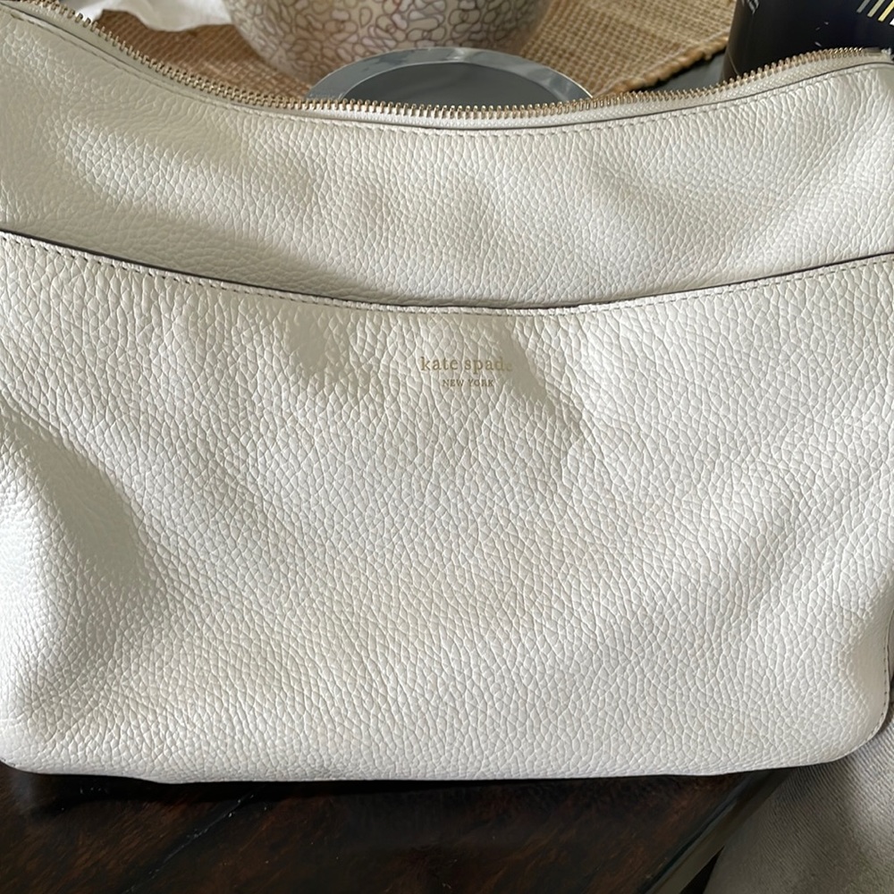 Kate spade white shoulder bag w pink lining